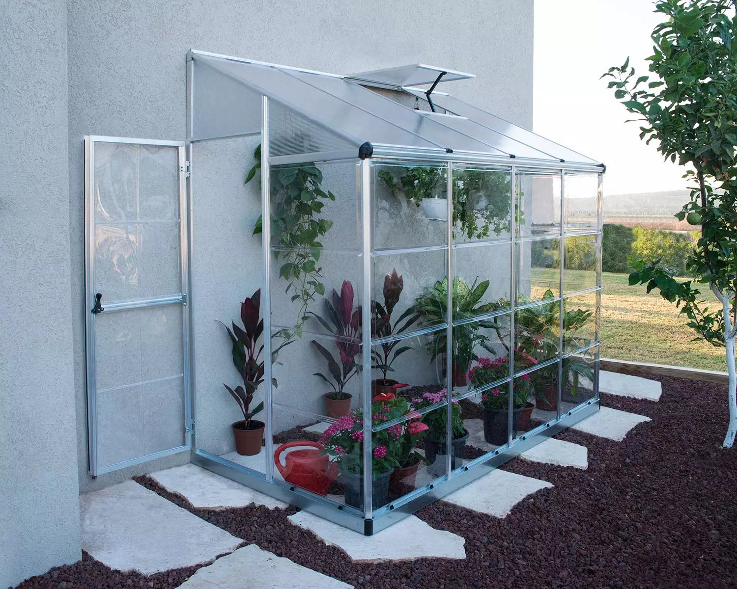 serre-murale-polycarbonate